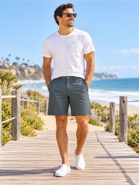 Quiksilver Amphibian Men’s Gray Plaid Hybrid Shorts Size 32